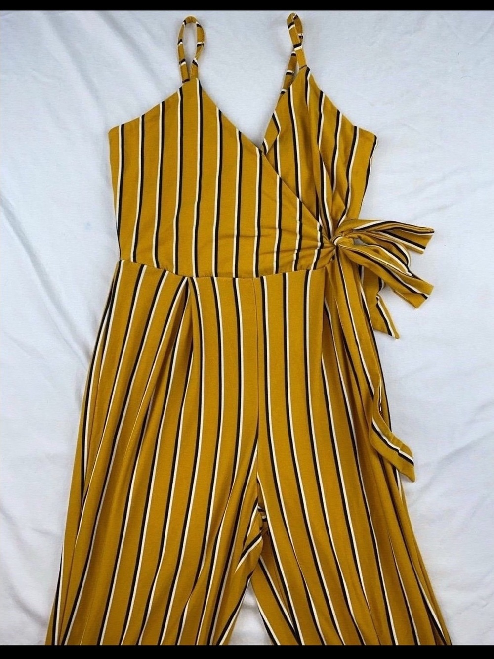 Jumpsuit - Picture 8 of 12